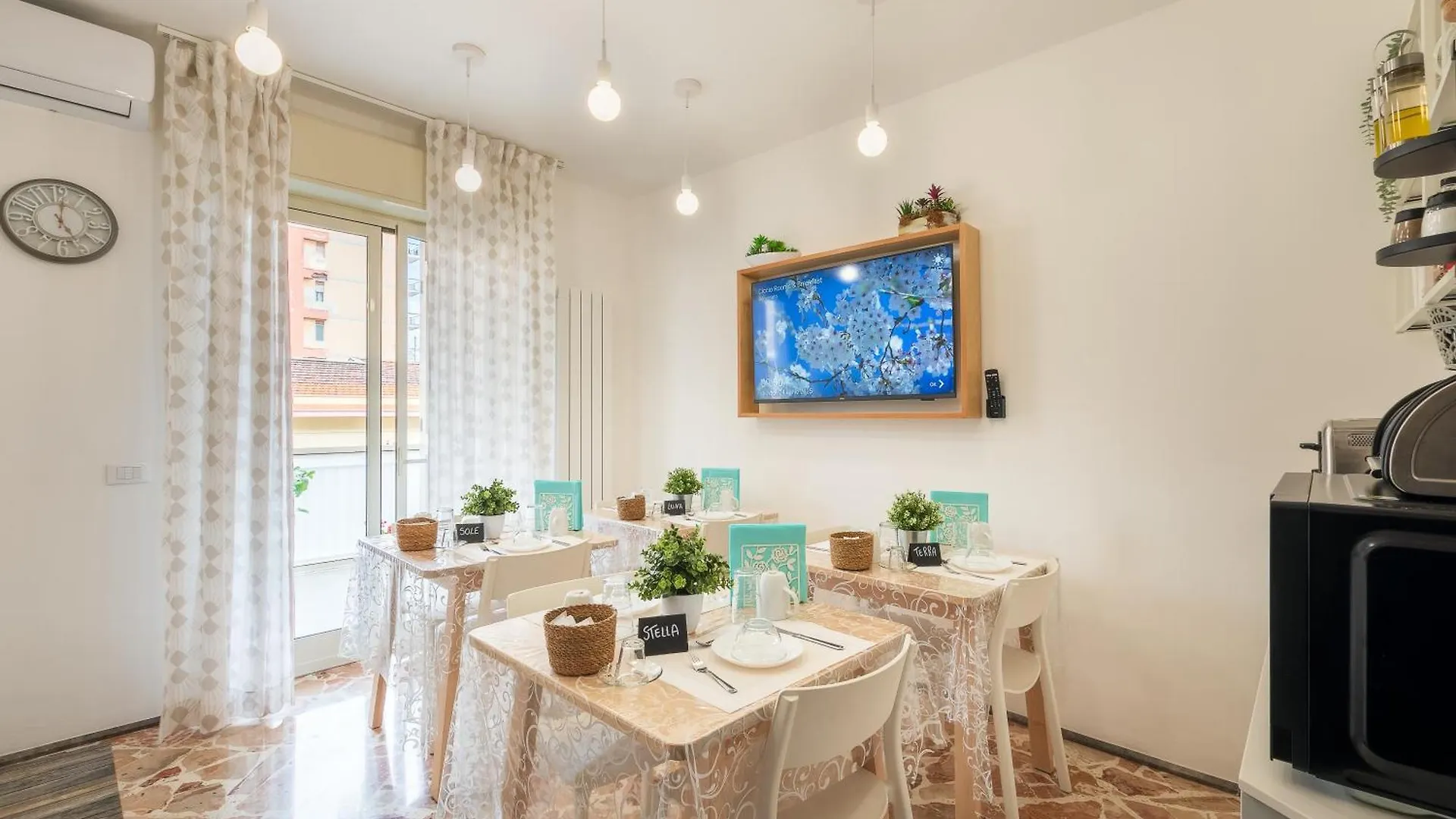 Ciccio Rooms And Breakfast - Self Check-In Palermo Bed & Breakfast